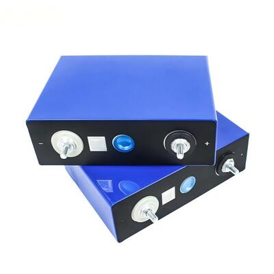 qualità 3.2V 100Ah LiFePO4 Prismatic Battery Cell Quadrato Shell in alluminio 1C Continuo 2C Pulso Basso Resistenza Interna Per Solar RV EV DIY Battery Packs Off Grid Energy Storage fabbrica